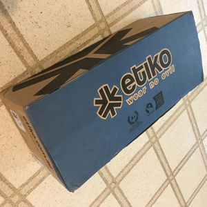 Etiko white low top sneaker